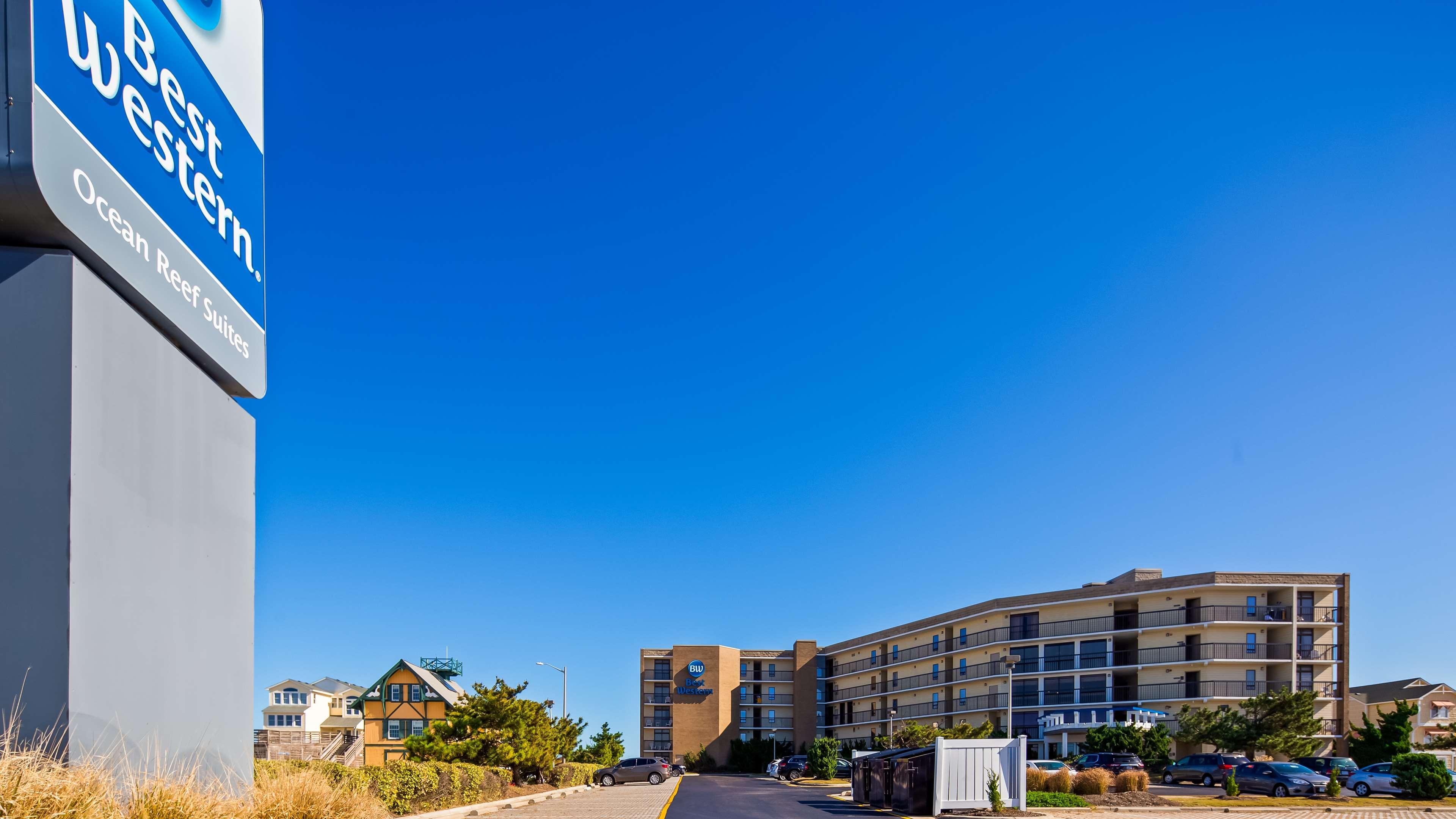Ocean Reef Suites Kill Devil Hills Exterior photo