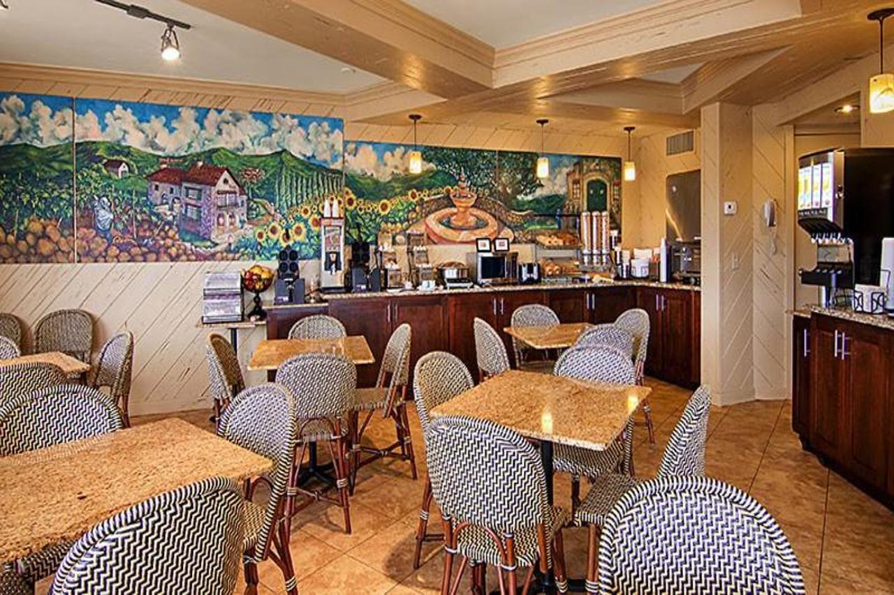Ocean Reef Suites Kill Devil Hills Exterior photo