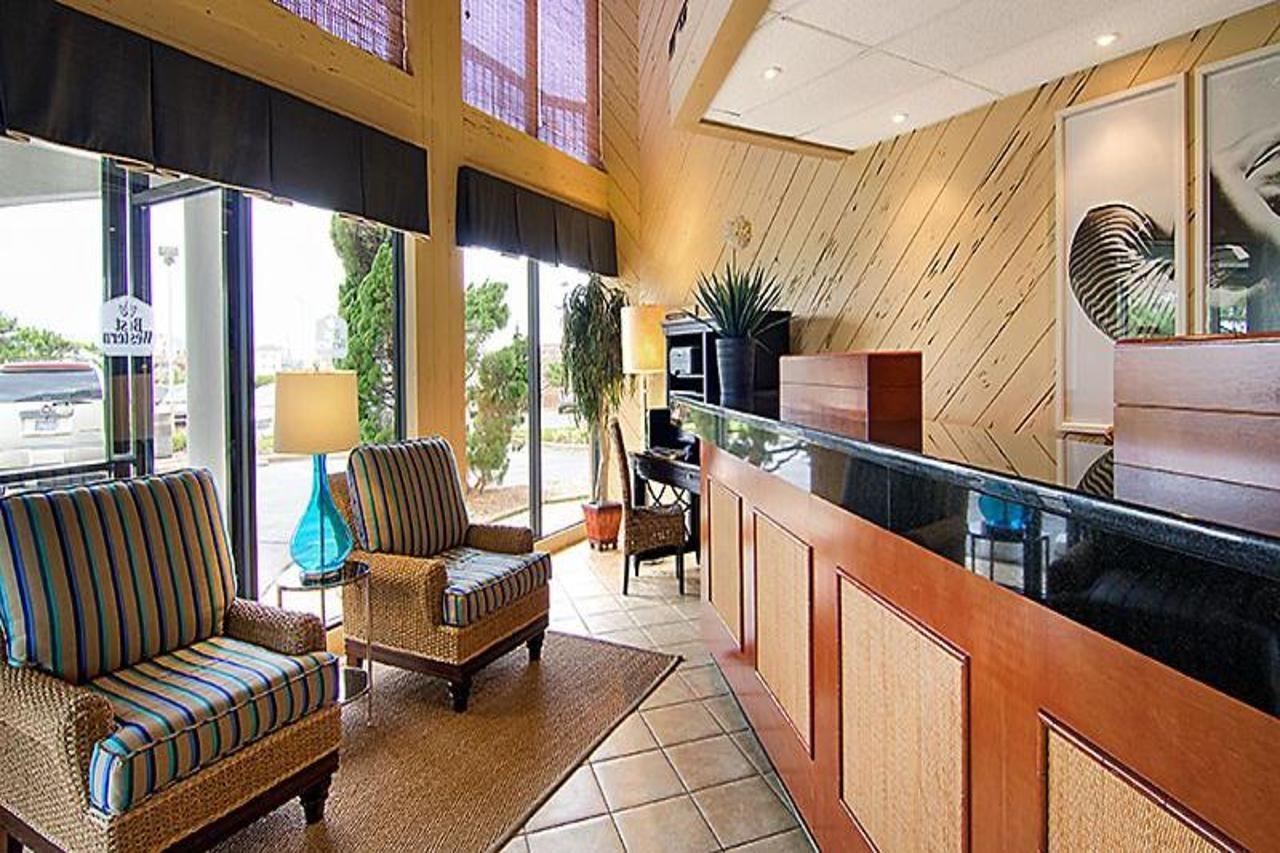 Ocean Reef Suites Kill Devil Hills Exterior photo