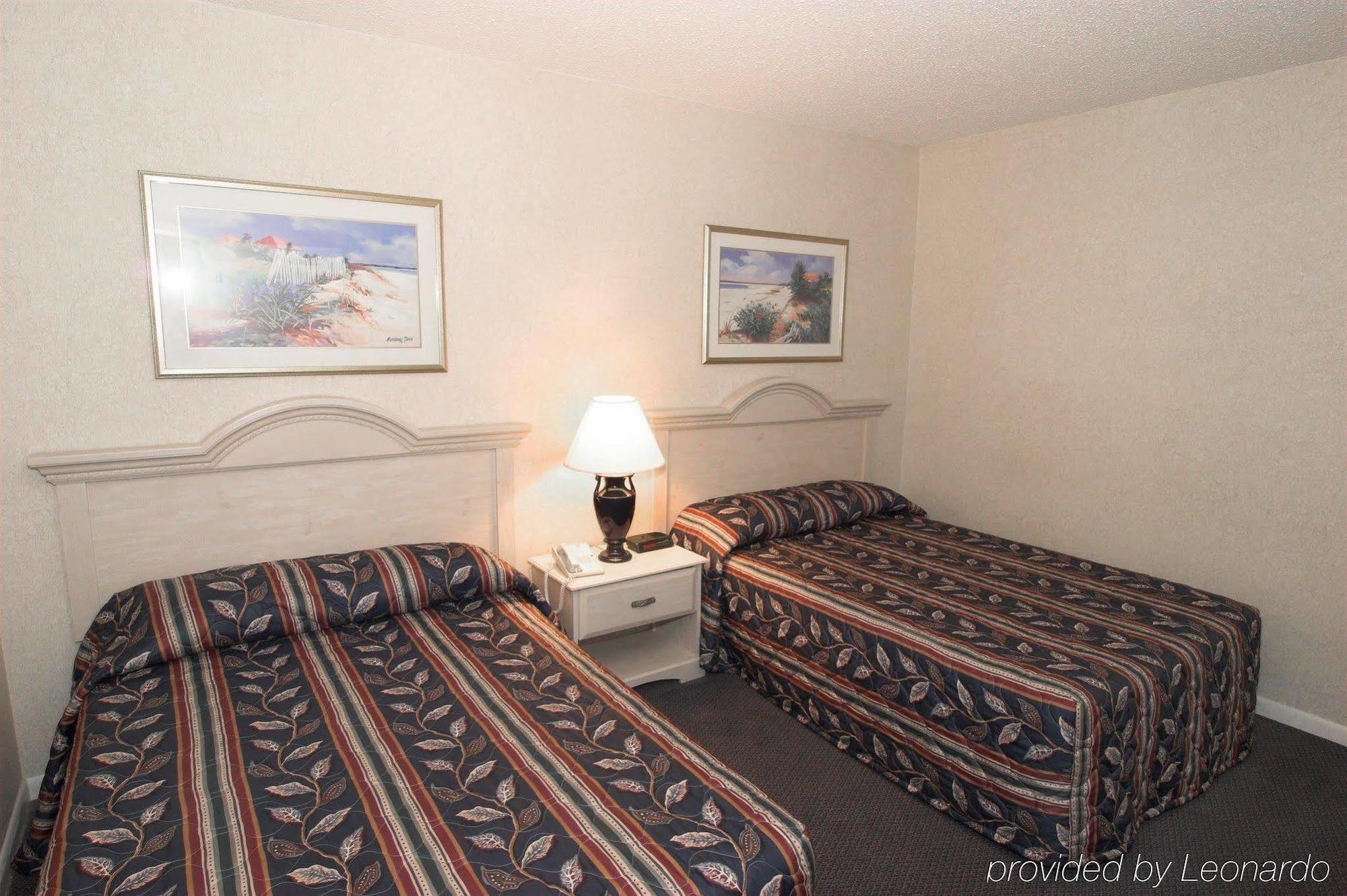 Ocean Reef Suites Kill Devil Hills Room photo
